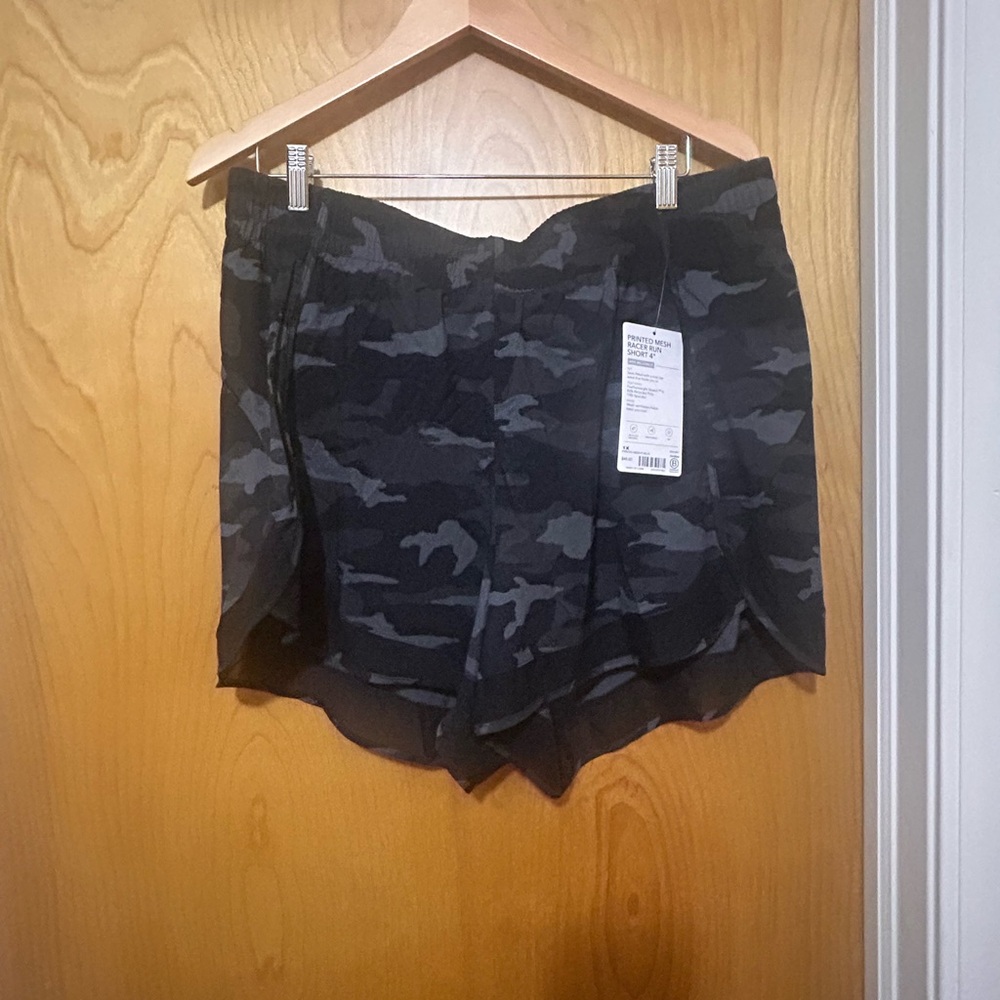 Athleta Women's Camo Athletic Shorts - Black & Gray